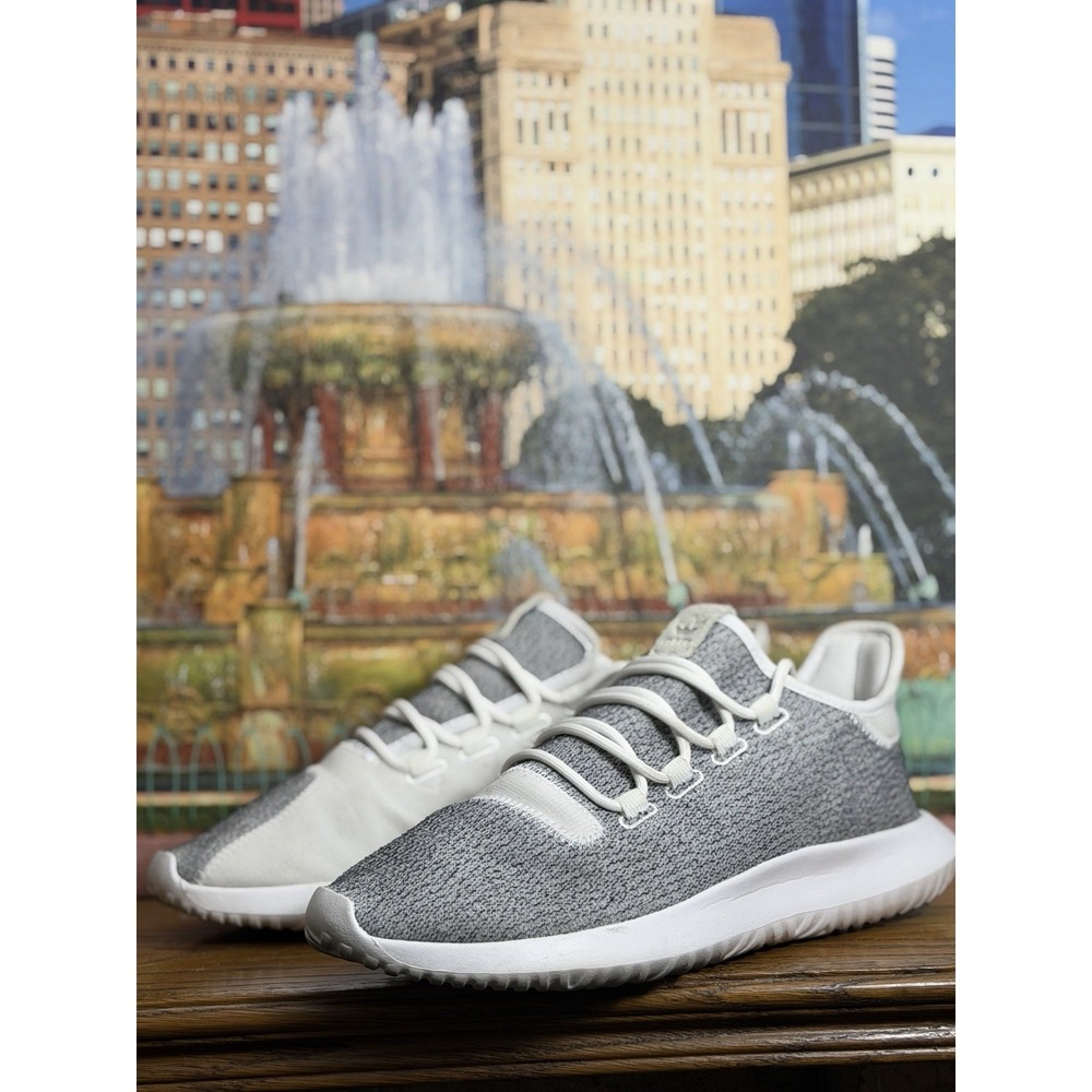 Adidas Mens Tubular Shadow CQ0928 Gray Running Shoes Sneakers Size 11